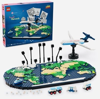 LEGO Family Holiday Photo Memories World Map Plane Travelers #41838 BRAND NEW - Image 1 of 3