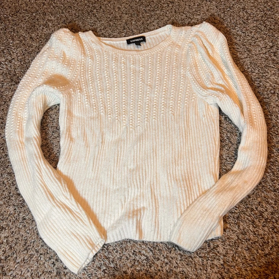 Suéter tejido texturizado manga abullonada blanco Express para mujer talla M Foto 1 de 4