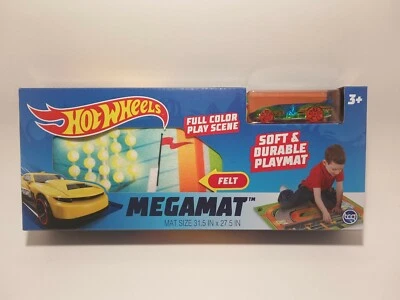 Mega tapete de feltro Hot Wheels 31,5" x 27,5" azul e verde carro incluído Mattel novo - Imagem 1 de 3
