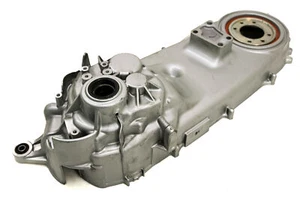 11 Honda Silverwing 600 ABS Right Side Transmission Swingarm Housing FSC600A - Picture 1 of 5