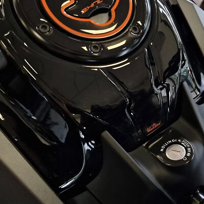 RESIN BIKE Adesivi 3D compatibili con KTM Duke 125 200 390 2021 2022 Protezione Zona Chiave