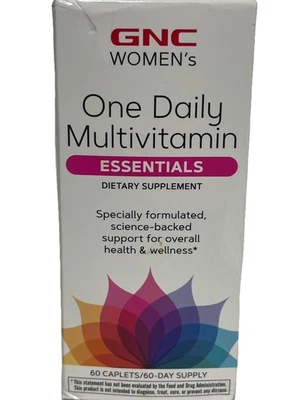 Женские поливитамины GNC — один раз в день — предметы первой необходимости — 60 каплет | срок годности 08/26 | - Изображение 1 из 4
