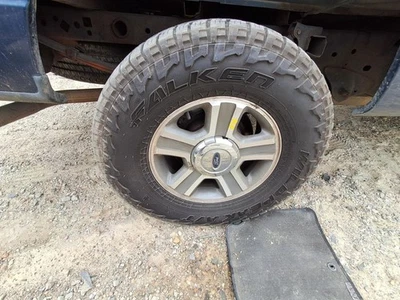 Rueda 17x7-1/2 aluminio 5 radios para camioneta Ford F150 04-08 2730808 Foto 1 de 4