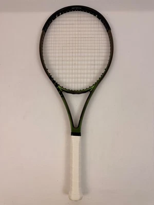 Wilson Blade 104 V8, 4 1/4 muy buen estado Foto 1 de 4