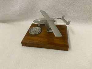 De colección Tigershark VAS L3 BAI Aerosystems modelo militar exhibición de escritorio avión - Imagen 1 de 9