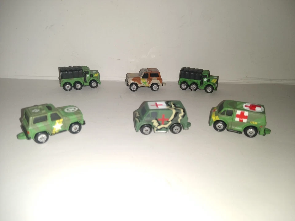 6 vehículos Galoob MICRO MÁQUINAS MILITARES Ejército Jeeps  Foto 1 de 4