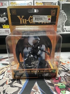 Rote Augen schwarze Drachenfigur NECA VERSIEGELT. - Bild 1 von 4