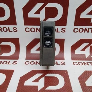 419393 | Pepperl+Fuchs | Photoelectric Sensor, 11-30VDC, Used - Picture 1 of 2