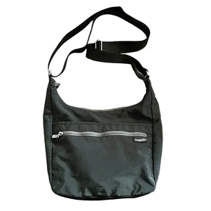 Baggallini Crossbody Purse Travel Bag Gray Adjustable Strap Silver Hardware - Picture 1 of 7