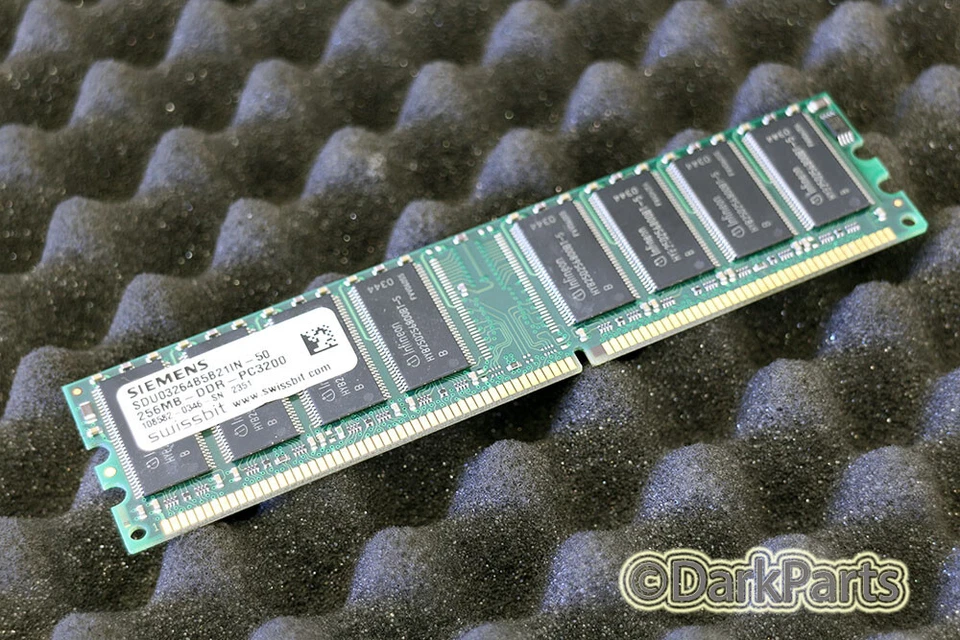 Swissbit Siemens SDU03264B5B21IN-50 256MB-DDR-PC3200 Memory RAM - Image 1 of 1