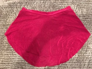 NWoT Womens Teen Girl Cranberry Red Bullet Pointe Dancewear Pullon Skirt, XSmall - Picture 1 of 4