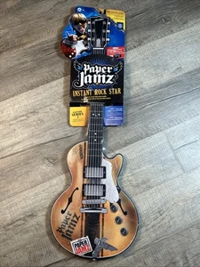 2009 Paper Jamz Wow Wee Tan & Black Toy Battery Electric Guitar Works - Picture 1 of 6