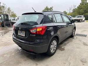 SUZUKI S-CROSS JY 09/2013-05/2022 RIGHT REAR WHEEL ARCH FLARE - Picture 1 of 12