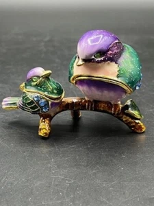 Vintage Crystal Enamel Hinged Trinket Pill Box - Adult Bluebird and Baby - Picture 1 of 13