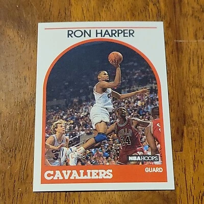 1989 1990 NBA HOOPS BASKETBALL CARD RON HARPER #205 - Image 1 of 2