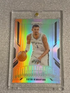 VICTOR WEMBANYAMA RARO REFRACTOR PLATA PRIZM HOLO SPURS MVP COMO NUEVO - Imagen 1 de 5