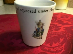 Vintage Wedgwood England Peter Rabbit Beatrix Potter Tall Beaker, 3 3/4" tall - Picture 1 of 5