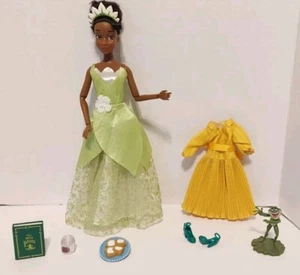 SCHÖN! Disney Store Classic Story Prinzessin Modepuppe mit Haustier & Outfit: TIANA - Bild 1 von 6