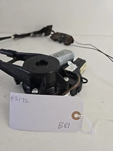 2011-2015 Toyota Sienna 426605-10200 Left Sliding Door Motor & Wire Set OEM - Picture 1 of 11