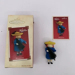 Hallmark Andenken Ornamente 2003 Madeline - Bild 1 von 7