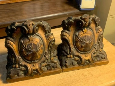 Antique Armor Bronze B.P.O.E. Elks 1921 Bookends 6 1/2" x 3 3/4" x 7" - Image 1 of 4