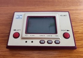 Nintendo Game & Watch Helmet CN-07 with battery cover