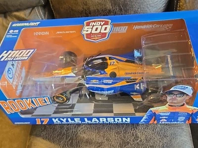 Autografiado Greenlight #17 Kyle Larson Rookie Indy 500 (2024) 1/18 HMS Foto 1 de 2