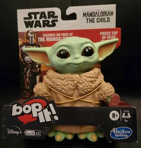 Bop It! Star Wars - Disney - The Mandalorian The Child - Juego Grogu Baby Yoda - Imagen 1 de 6