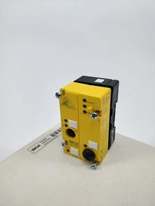 SICK 1025687 UUE4215-04CA200E 4215 As-Interface Coffre-Fort Busnode - Picture 1 of 4