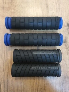 Retro Handlebar Grips (1 Pair BBB & 1 Pair Oasis) In Black/Grey/Blue USED - Picture 1 of 5