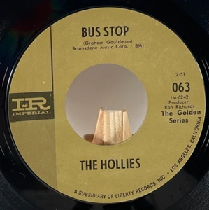 THE HOLLIES 45 RPM BUS STOP / JUST ONE LOOK—EX - Imagen 1 de 4