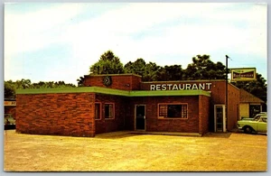 Vtg Albany Georgia GA Dick's Restaurant 1950s Chrome View Postcard - Picture 1 of 2