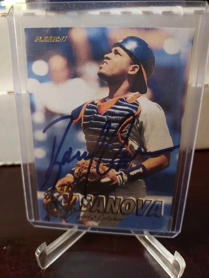 1997 Fleer Raul Casanova #95 Autographed A - Image 1 of 4