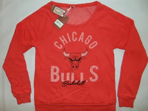 Chicago Bulls NBA Mitchell & Ness WOMEN Red LS Sweatshirt MEDIUM $58 SOLDOUT NEW - Picture 1 of 6