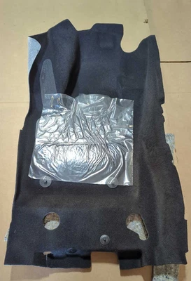 Nueva alfombra de piso delantero OEM Mopar LH 2022-2025 Jeep Compass negra 5SZ17DX9AF Foto 1 de 4