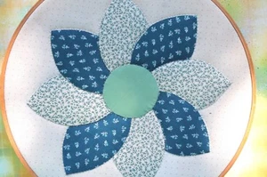 Hand Quilted Green Floral Star Appliqué Wall Decor Hoop, 14”  FREE SHIPPING! - Picture 1 of 9