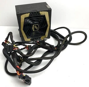 FSP Group Aurum Series AU-400 - 400W ATX PC-Netzteil/Power Supply 20+4 Pin - Afbeelding 1 van 4