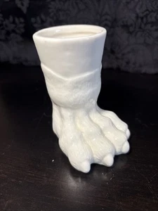 Weißer Krallenfuß Schnapsglas Keramik - Bild 1 von 4