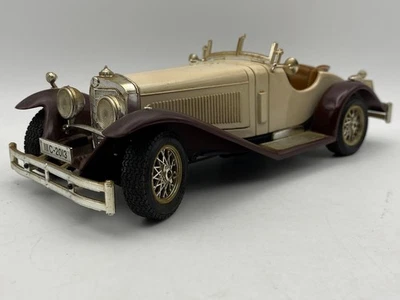 1:24 BURAGO Mercedes SSK 1930 voiture diecast métal échelle miniature détaillée - Photo 1/4