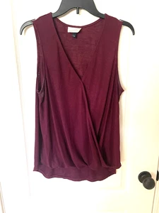 Universal Thread Damen Pull-Over tiefer V-Ausschnitt ärmelloses Shirt Gr. L weinrot - Bild 1 von 5