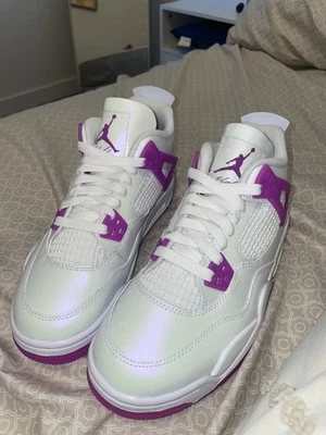 Jordan 4 Hyper Violeta Talla 4.5 Y/ 6 Mujer’s  Foto 1 de 4