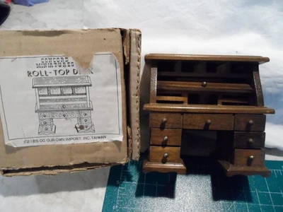 Винтажный кукольный домик миниатюры деревянная мебель рулон верхний стол Concord новый в коробке масштаб 1/12 - Изображение 1 из 4