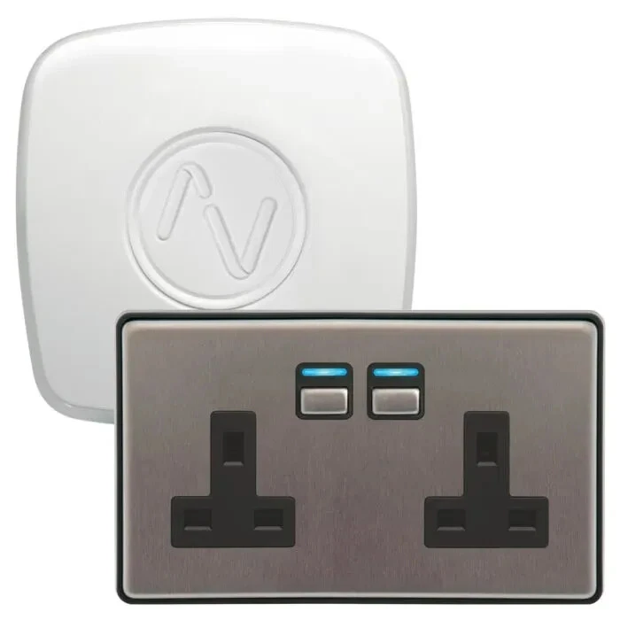 Lightwave L422 Gen 2 Power Starter Kit Stainless Steel - HomeKit Compatible - Image 1 of 1