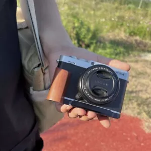 Nuova fotocamera in legno impugnatura a L con piastra di base in lega di alluminio per Fujifilm XE4 X-E4 - Foto 1 di 33