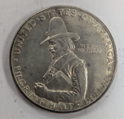 1920 PILGRIM COMMEMERATIVE HALF DOLLAR~ 90% SILVER ~ #350 - Image 1 of 2