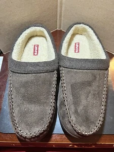 Zapatilla grande para hombre Levi’s talla 9,5 - 10,5 - Imagen 1 de 3