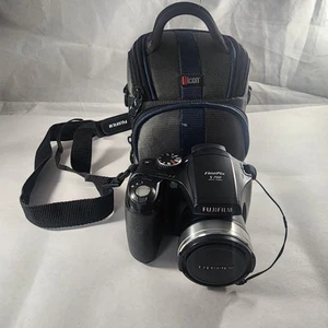 Fujifilm FinePix S700 7.1 MP Digital Camera Tested - Picture 1 of 12