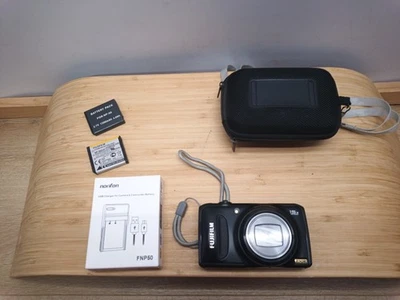 Fujifilm FinePix F300EXR 12MP+Charger,3x Battery,SD Card & Case - Image 1 of 4
