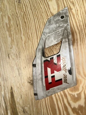 Yamaha FZ600 1987 carenado lateral medio superior izquierdo cubierta plástico Foto 1 de 4