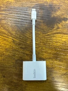 Belkin Audio + Charge Rockstar for apple iPhone 14 13 12 XR Xs 8 Audio Adapter - Picture 1 of 2